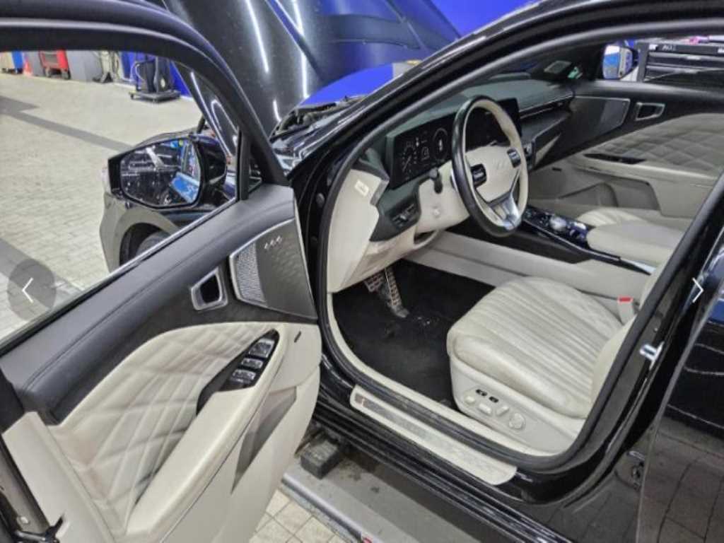 KIA K8 - Vista 9