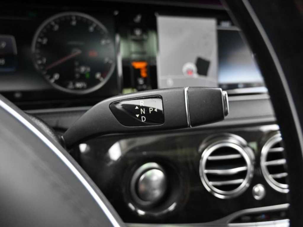 Mercedes Benz S Class - Vista 9