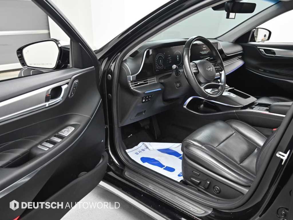 HYUNDAI Grandeur - Vista 11