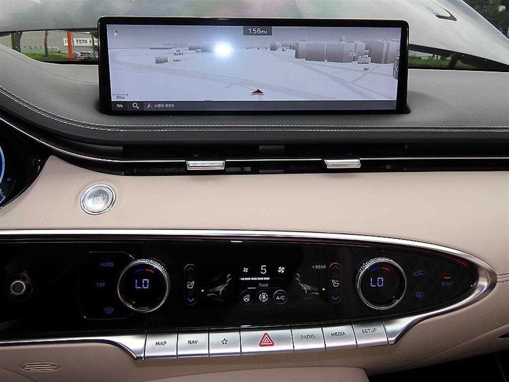Genesis GV70 2023 Negro - Importación desde Corea - HF Imports Iquique - Foto 13