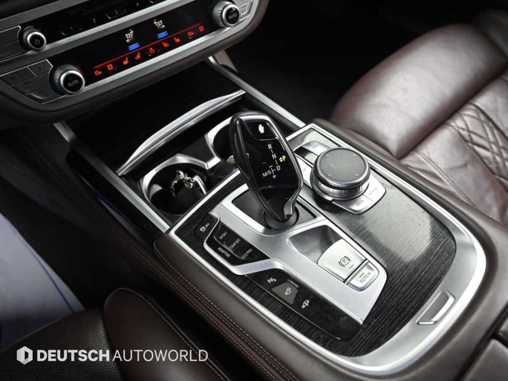 BMW 7 Series - Vista 9