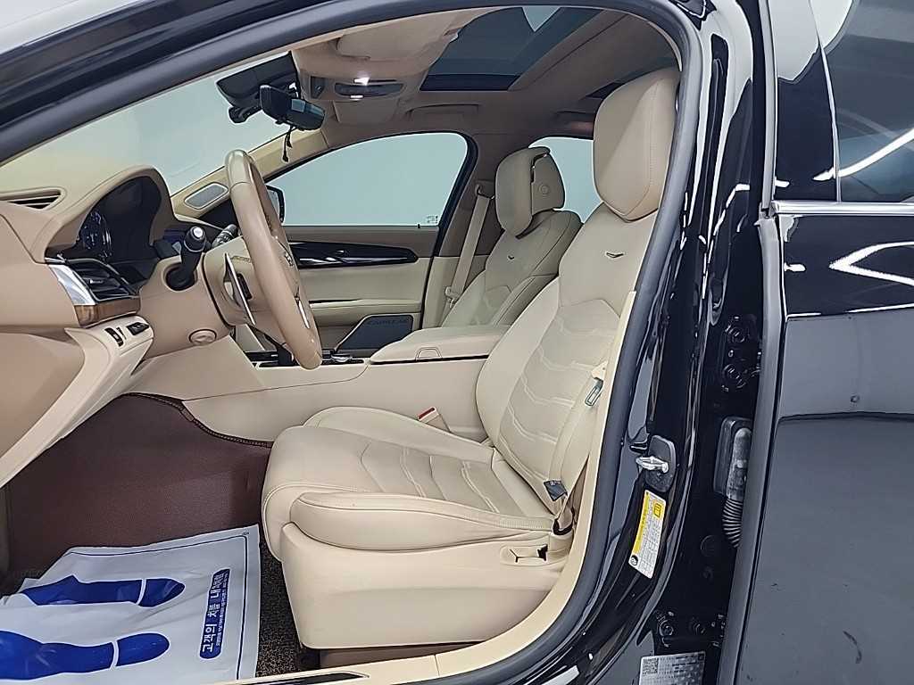 Cadillac CT6 - Vista 11