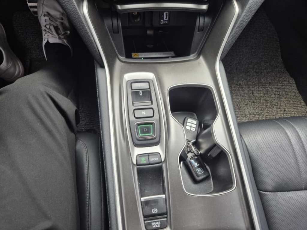 Honda Accord - Vista 11