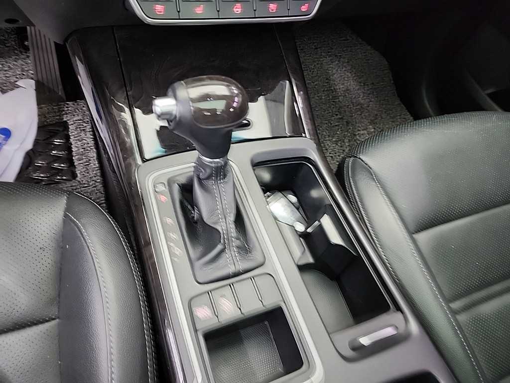 KIA Sorento - Vista 8