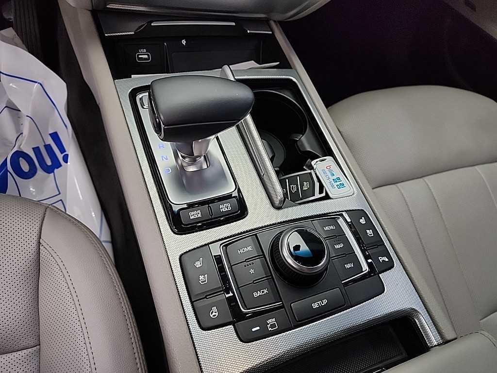 Genesis G80 - Vista 8
