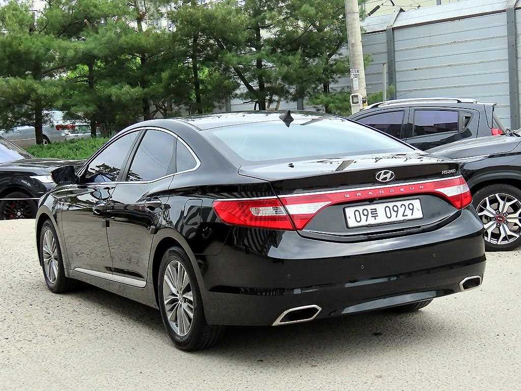 HYUNDAI Grandeur - Vista 3