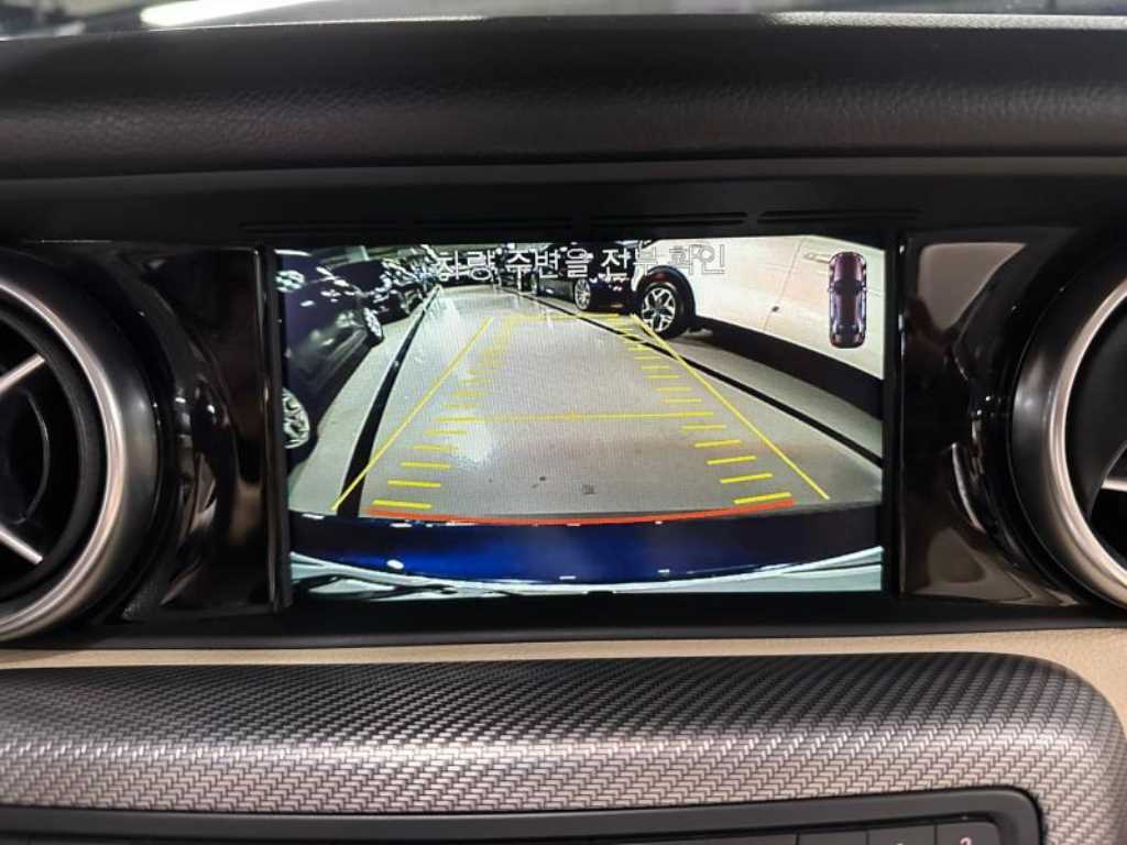 Mercedes Benz SLC Class - Vista 10