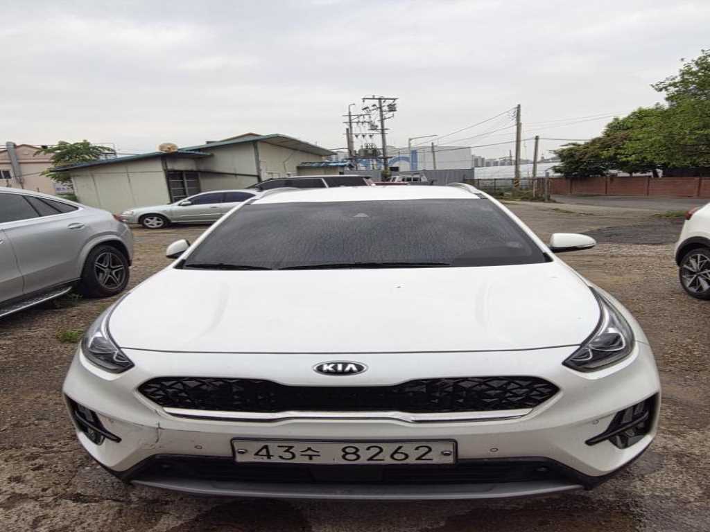 KIA Niro 2020 Blanco - Importación desde Corea - HF Imports Iquique - Foto 1