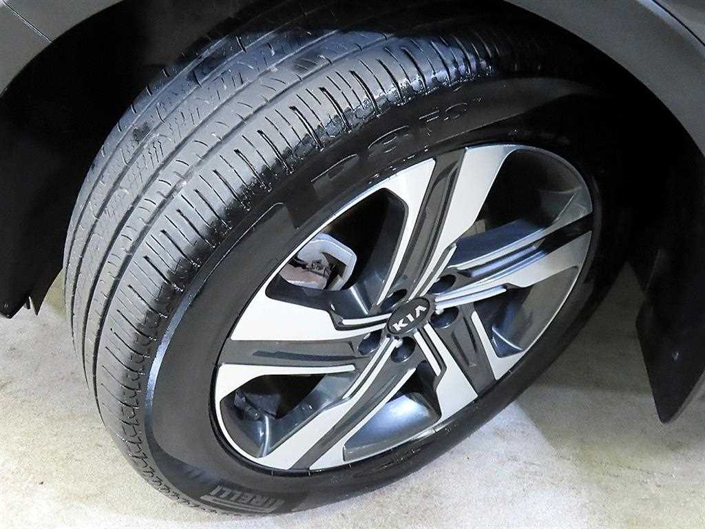 KIA Sorento 2021 Gris - Importación desde Corea - HF Imports Iquique - Foto 20