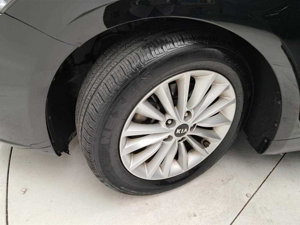 KIA K7 2017 Negro - Importación desde Corea - HF Imports Iquique - Foto 20
