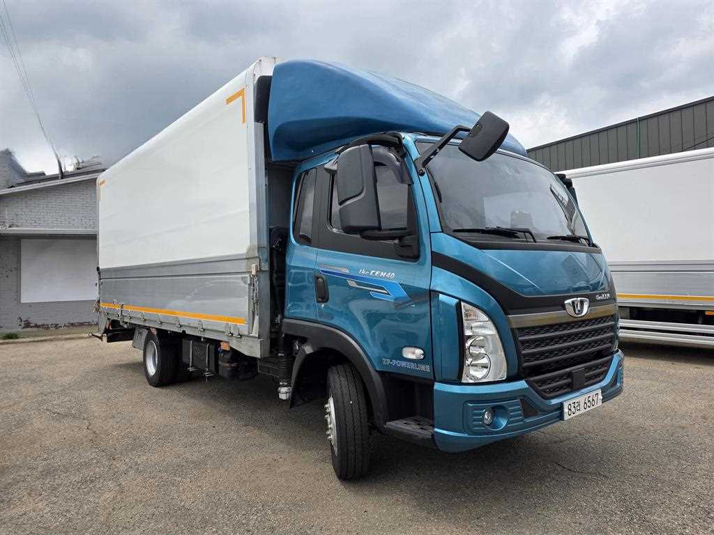 medium and large cargo truck - Vista 3