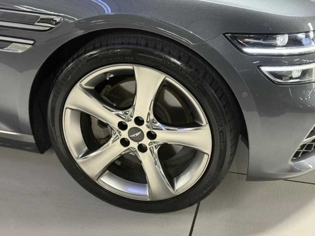 Genesis G80 - Vista 5