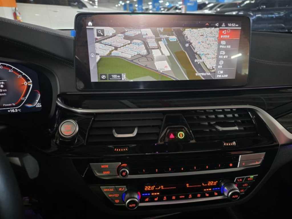 BMW 5 Series - Vista 11