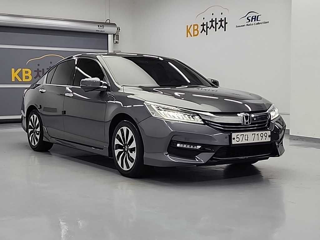 Honda Accord - Vista 4