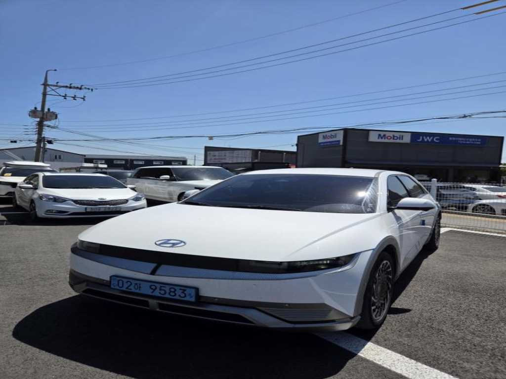 HYUNDAI Ioniq 5 - Vista 2