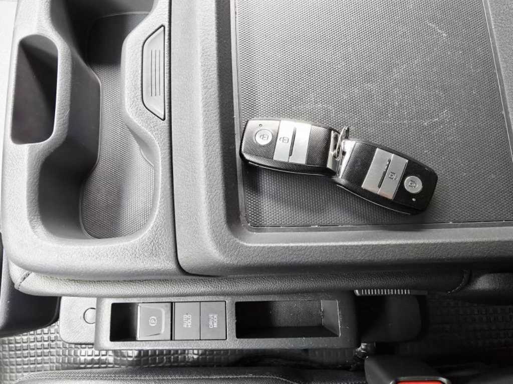 Small Truck Normal Box(High Deck) 2020 Blanco - Importación desde Corea - HF Imports Iquique - Foto 17