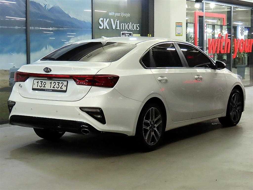 KIA K3 - Vista 4