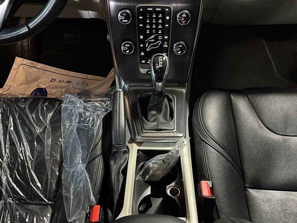 Volvo V40 - Vista 10