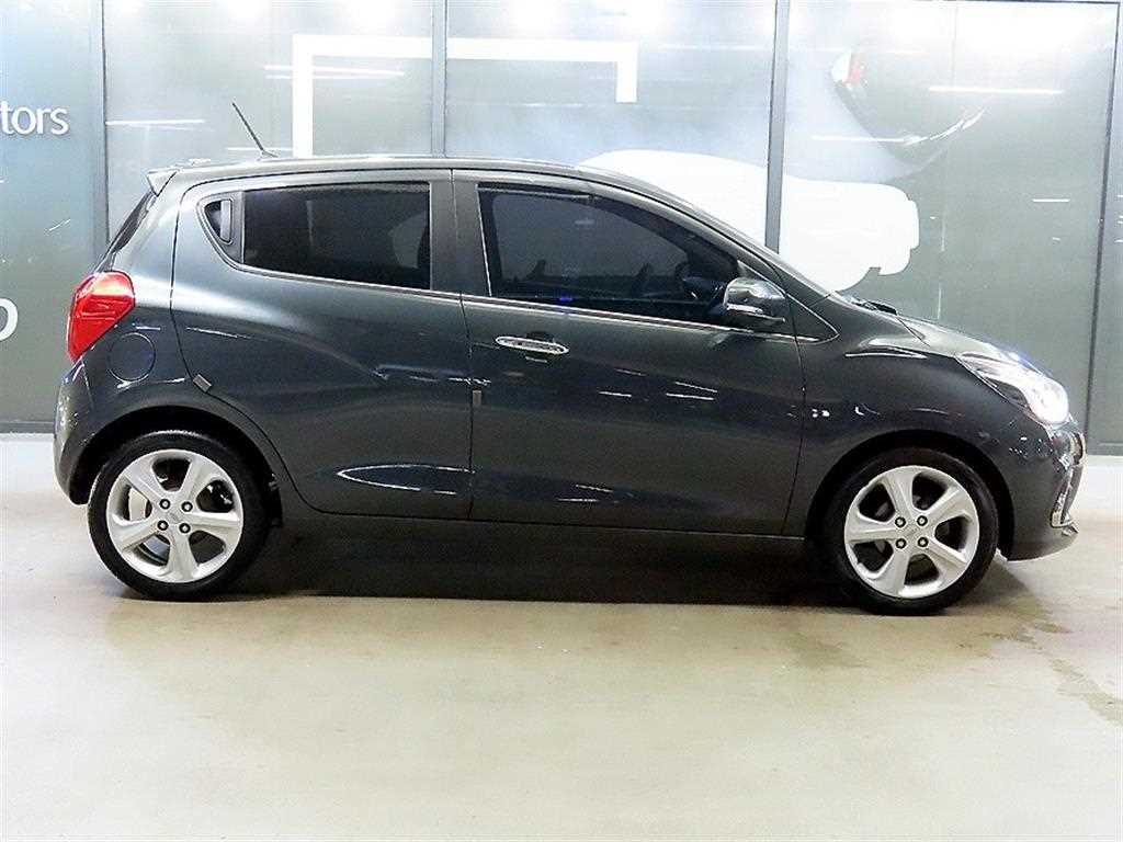 Chevrolet Spark - Vista 3