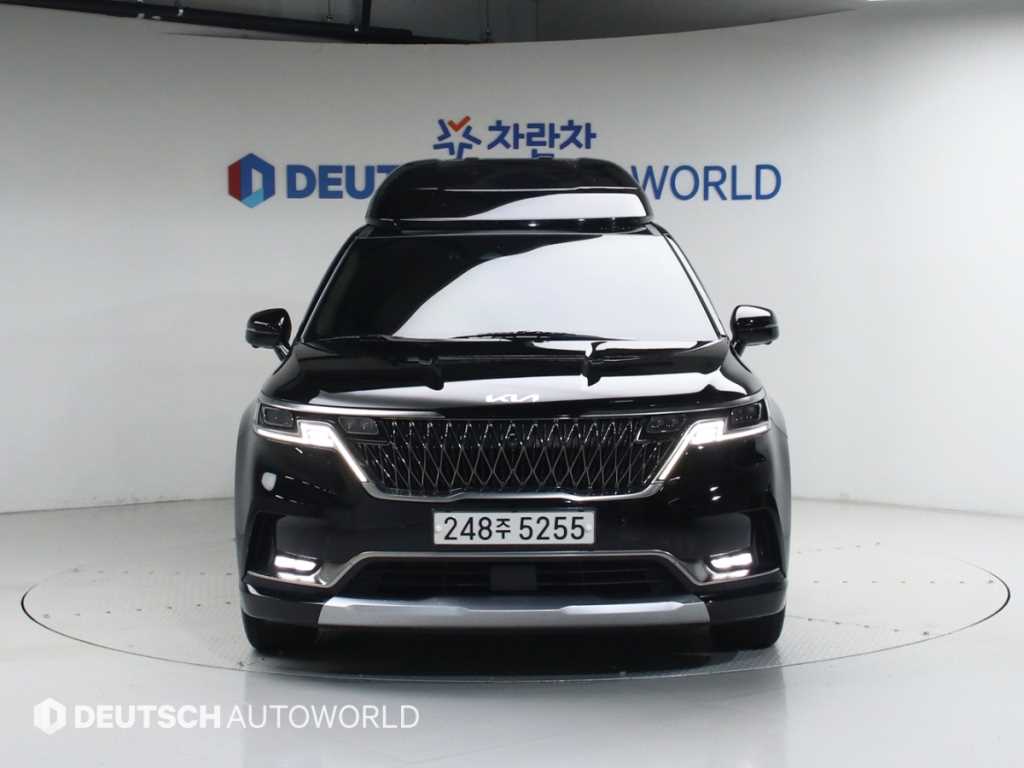 KIA Carnival - Vista 3