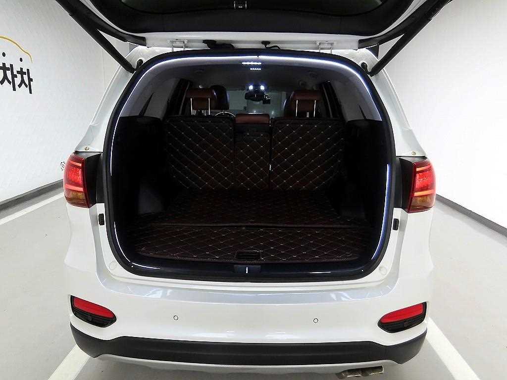 KIA Sorento - Vista 5