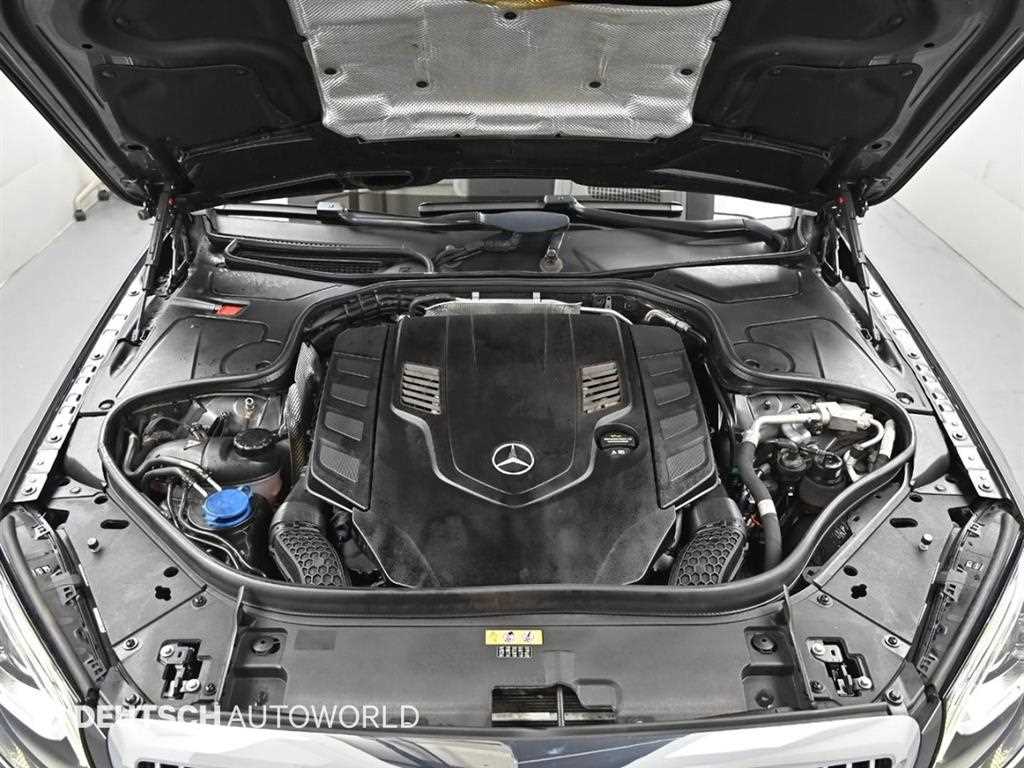 Mercedes Benz S Class - Vista 6