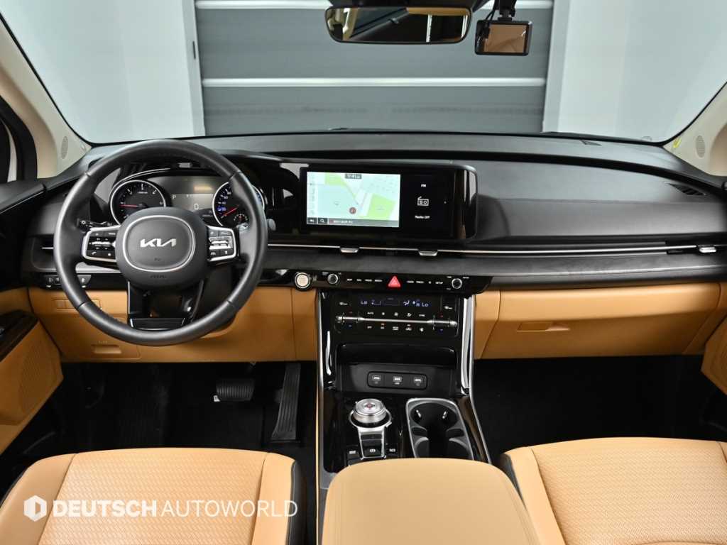KIA Carnival - Vista 7