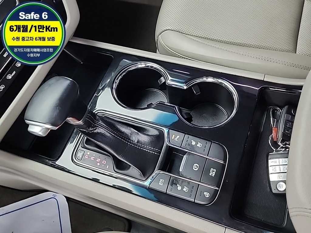 KIA Carnival - Vista 8