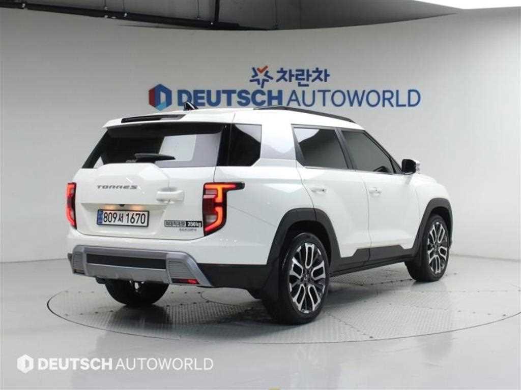 Ssangyong Torres - Vista 4