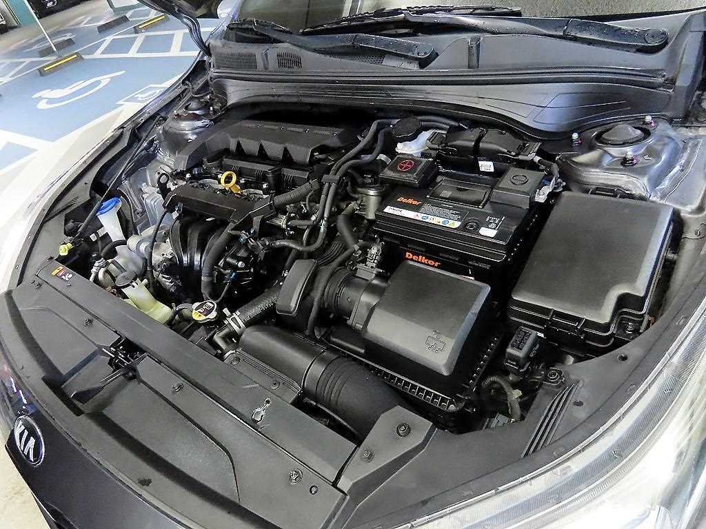 KIA K3 2019 Gris - Importación desde Corea - HF Imports Iquique - Foto 19