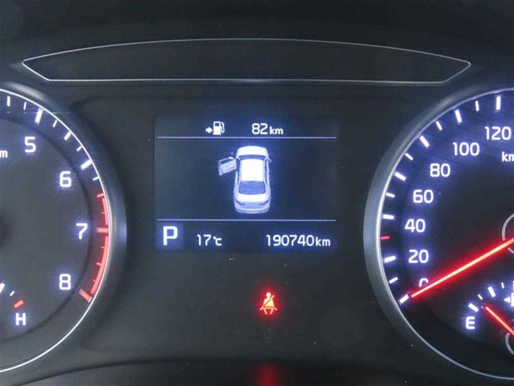 KIA K7 2019 Negro - Importación desde Corea - HF Imports Iquique - Foto 13