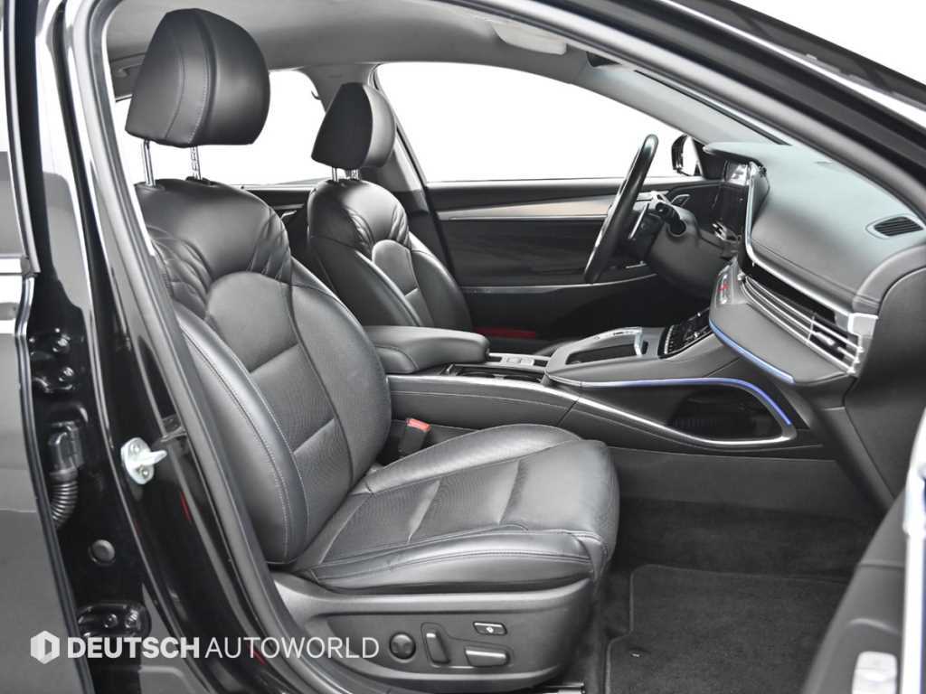 HYUNDAI Grandeur - Vista 10