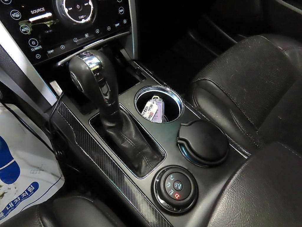 Ford Explorer - Vista 12