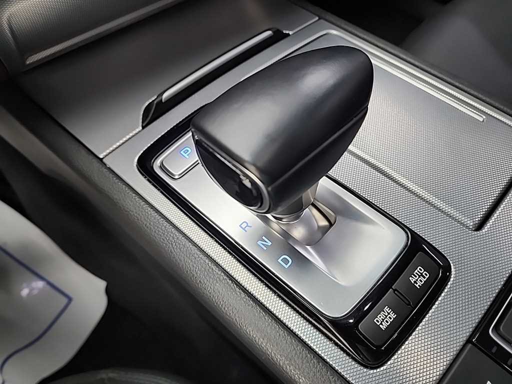Genesis G80 - Vista 8