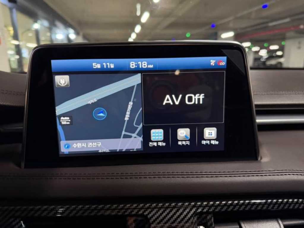 Genesis G70 - Vista 10
