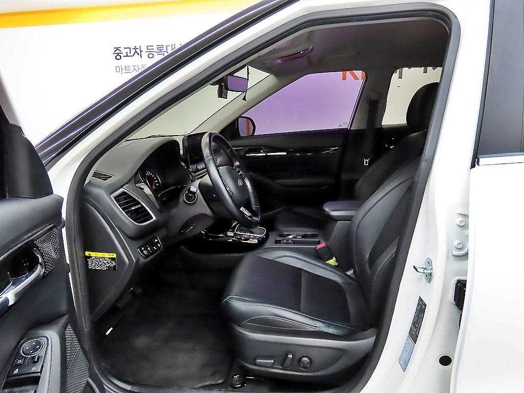 KIA Seltos - Vista 5