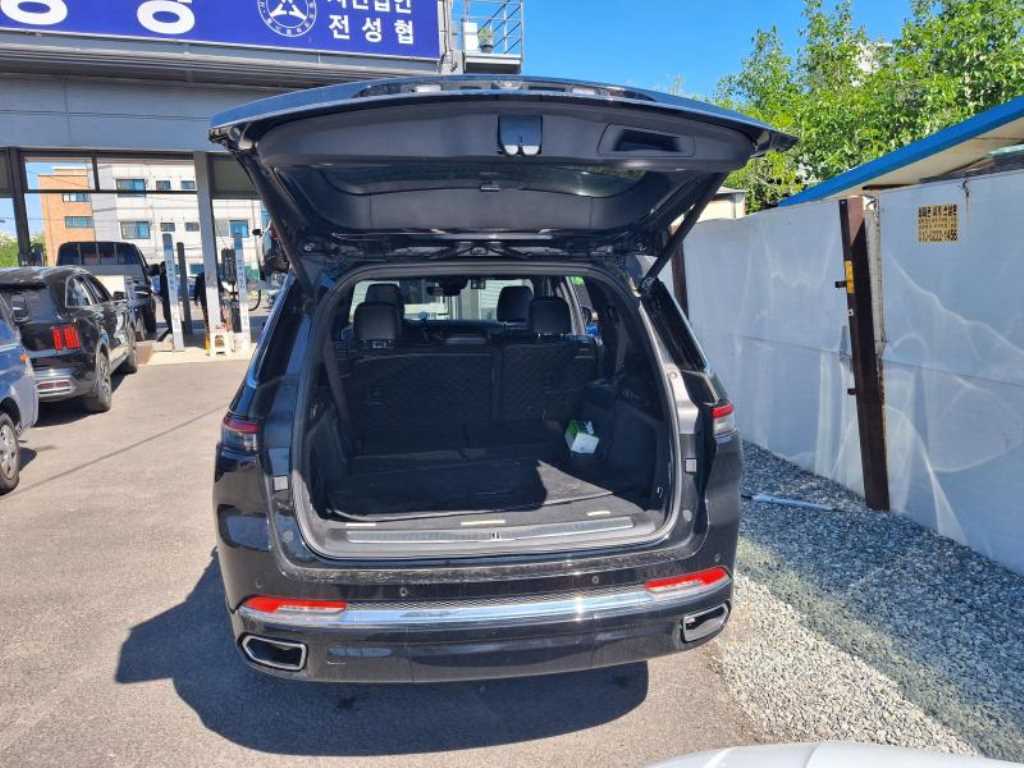 Jeep Cherokee - Vista 4