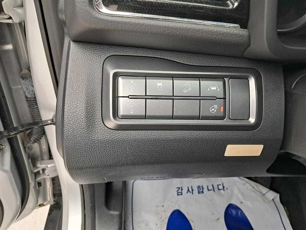 Ssangyong Tivoli 2022 Gris - Importación desde Corea - HF Imports Iquique - Foto 13