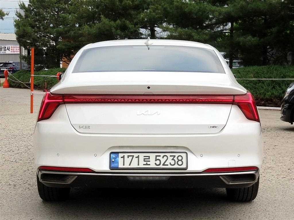 KIA K8 - Vista 4