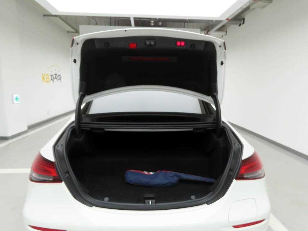 Mercedes Benz E class 2021 Blanco - Importación desde Corea - HF Imports Iquique - Foto 15