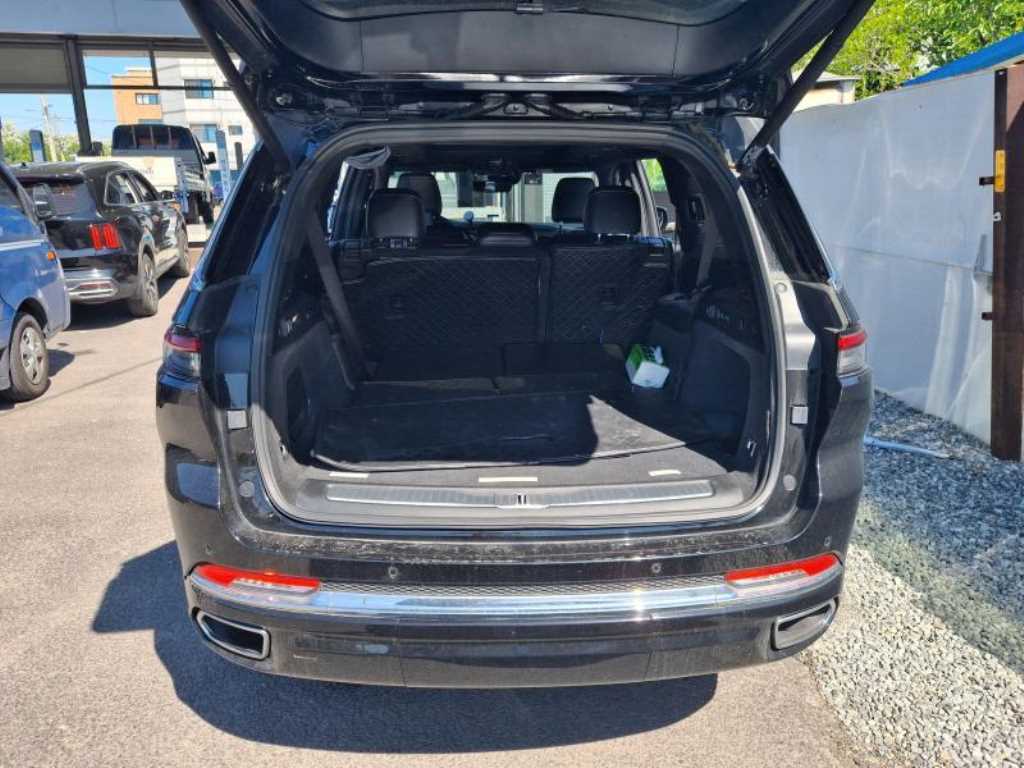 Jeep Cherokee - Vista 6