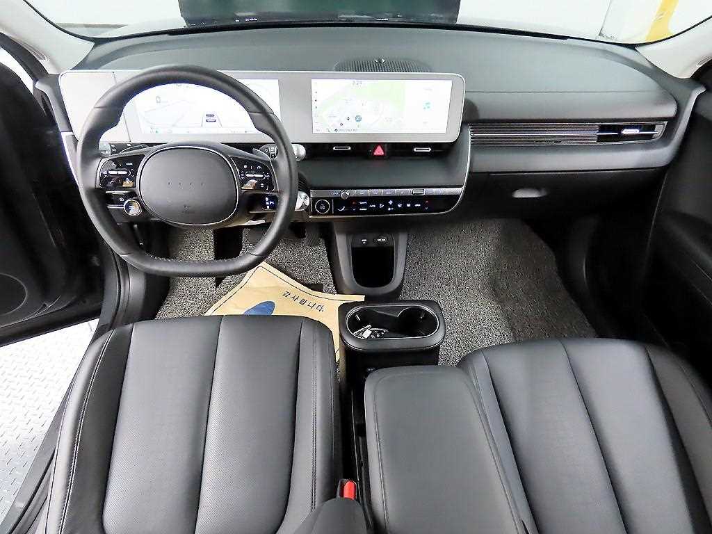 HYUNDAI Ioniq 5 - Vista 7