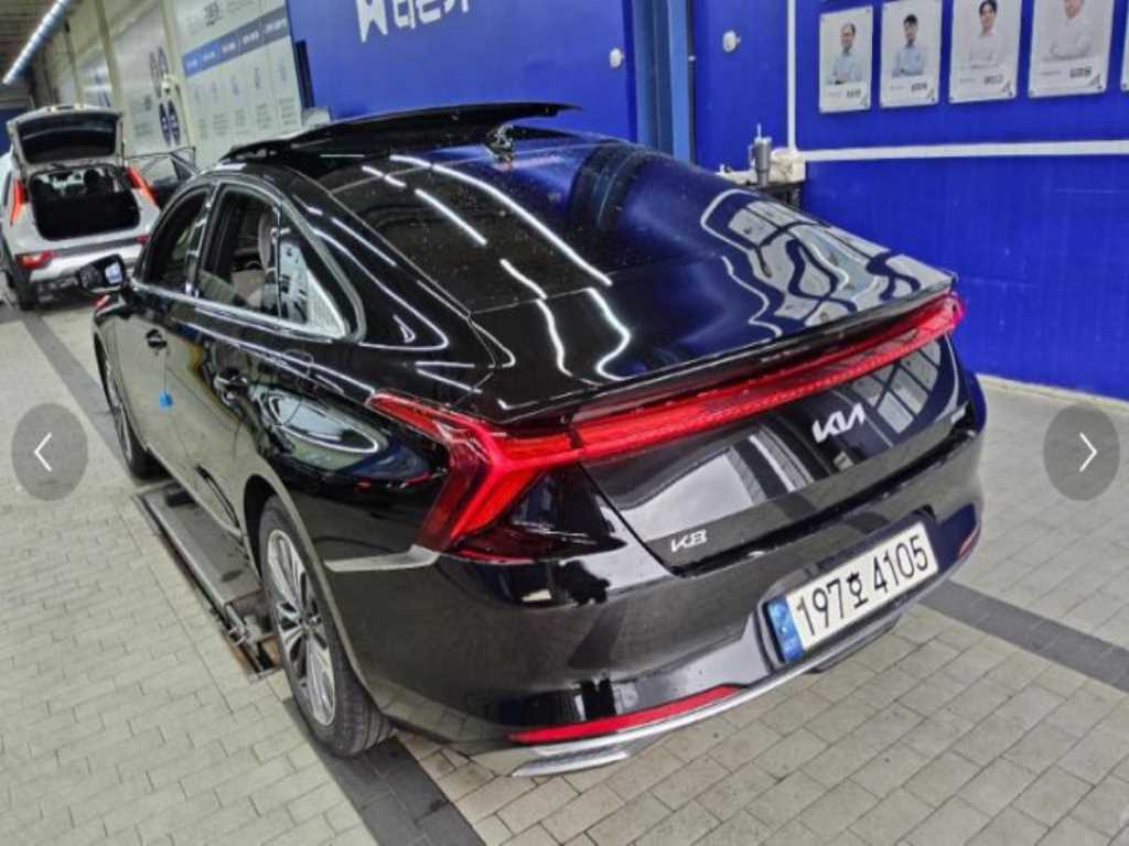 KIA K8 - Vista 4