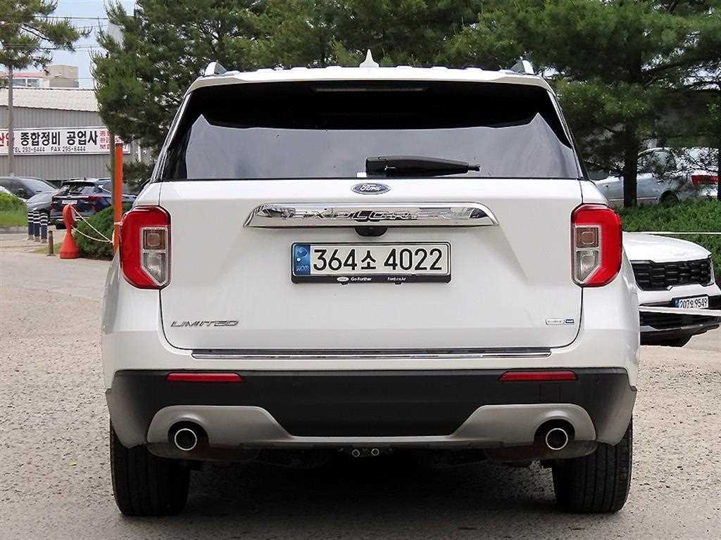 Ford Explorer - Vista 4