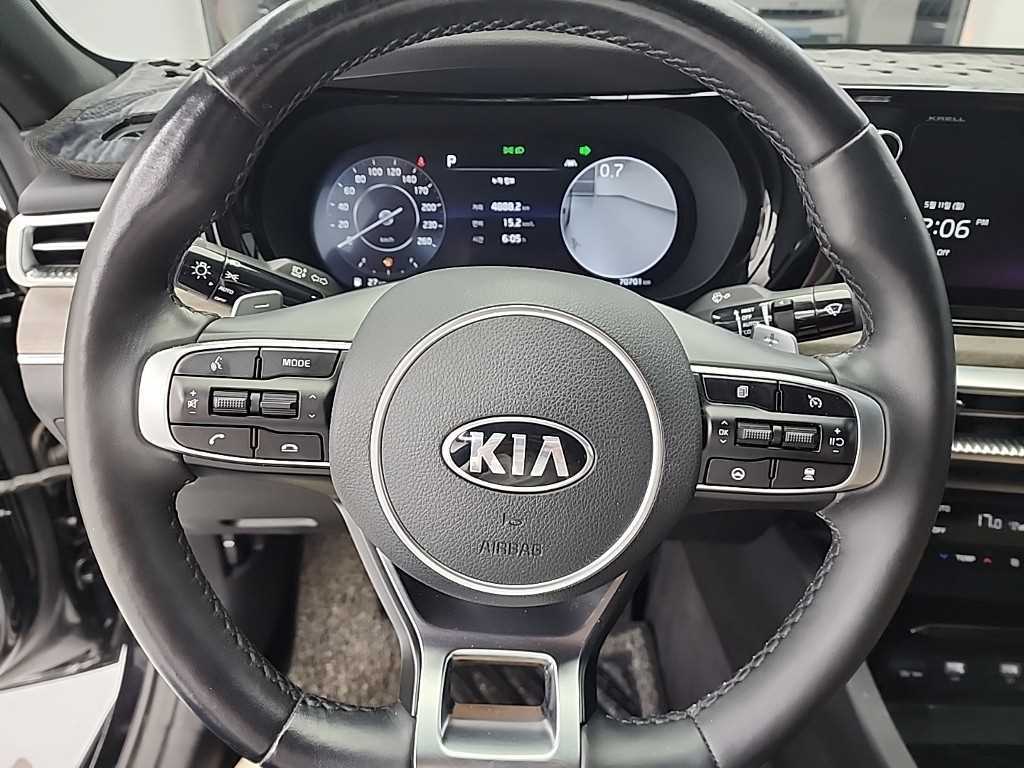 KIA K5 - Vista 9