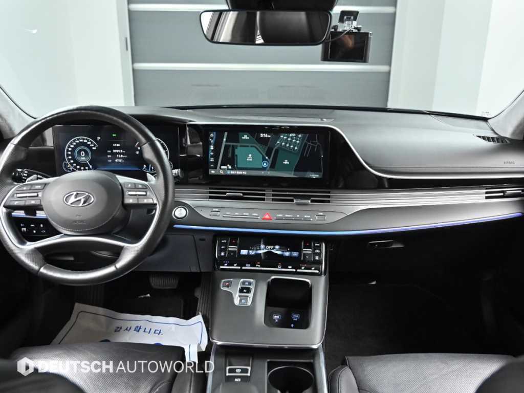 HYUNDAI Grandeur - Vista 7