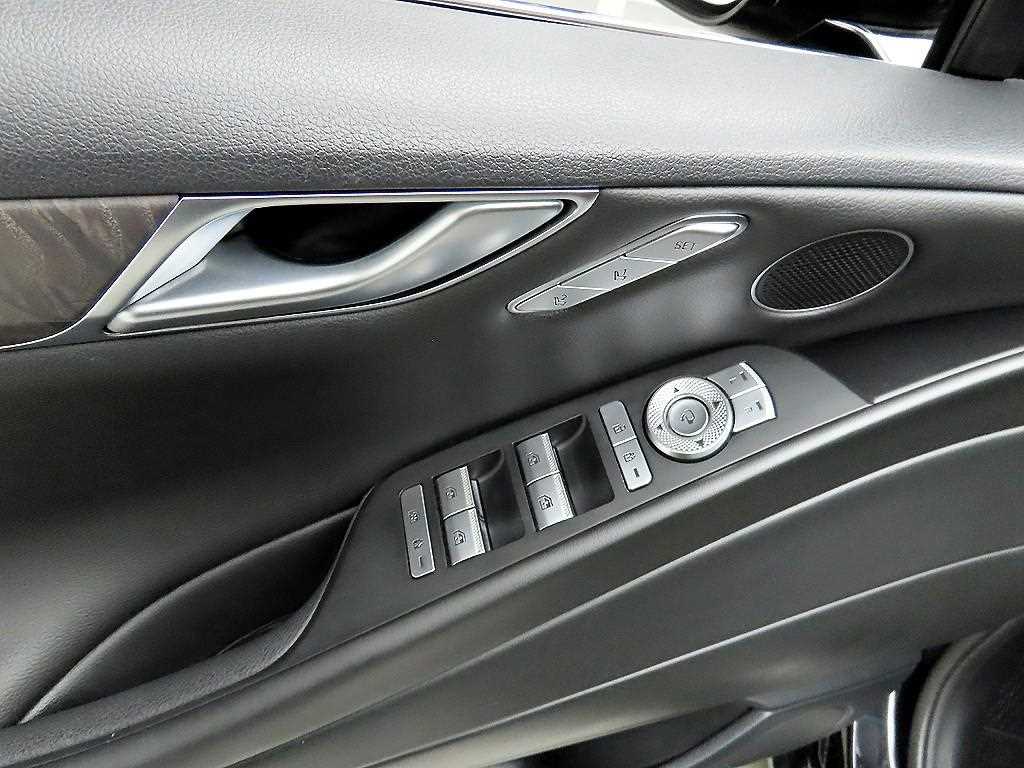 Genesis G80 - Vista 11