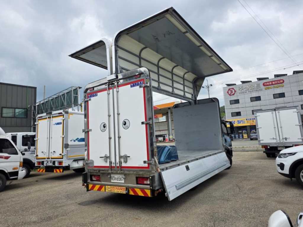 medium and large cargo truck 2022 Azul - Importación desde Corea - HF Imports Iquique - Foto 19