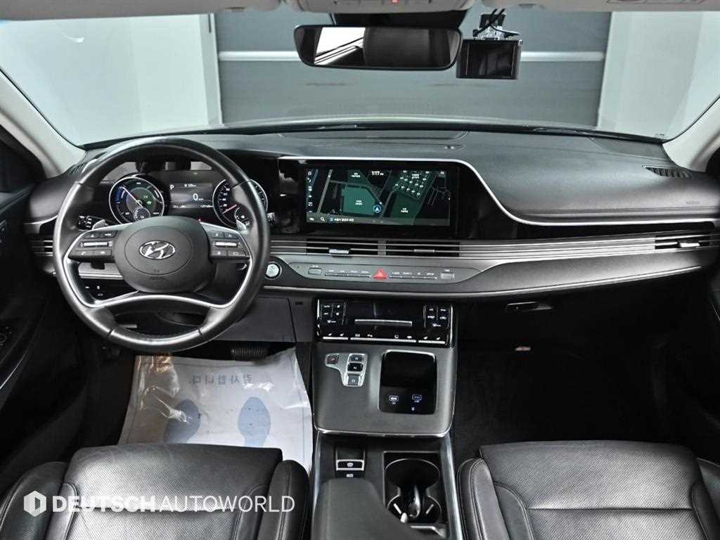 HYUNDAI Grandeur - Vista 7