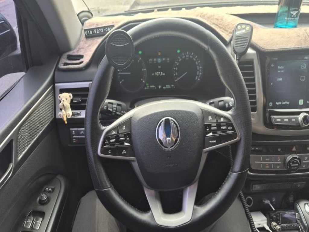 Ssangyong Rexton - Vista 9